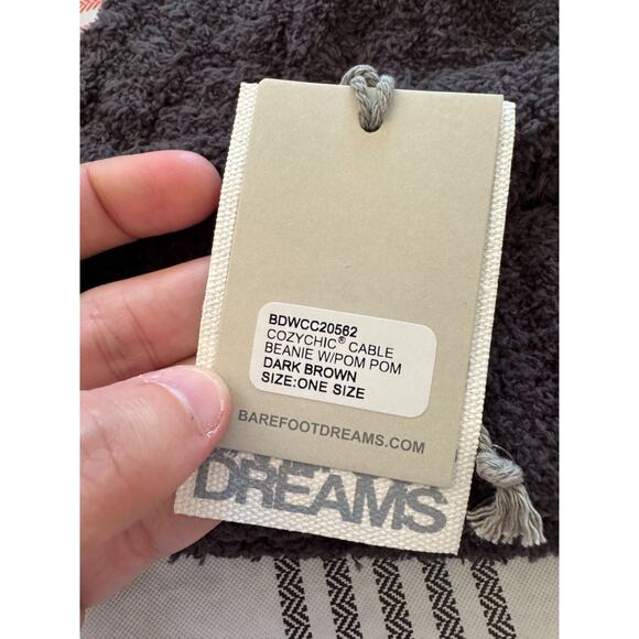 Barefoot Dreams CozyChic Cable Knit Beanie Pom Pom Hat Dark Brown‎ One Size NWT - Picture 9 of 9